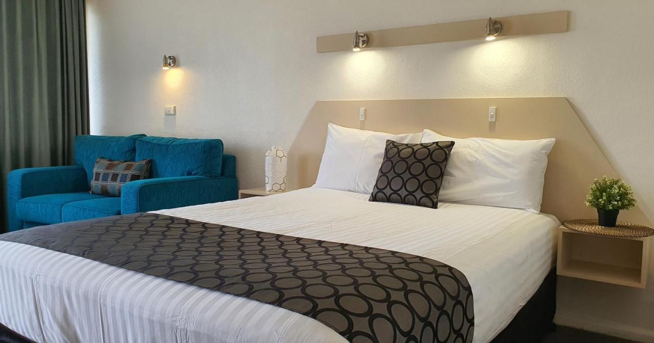 האיי Cobb Inlander Motel מראה חיצוני תמונה