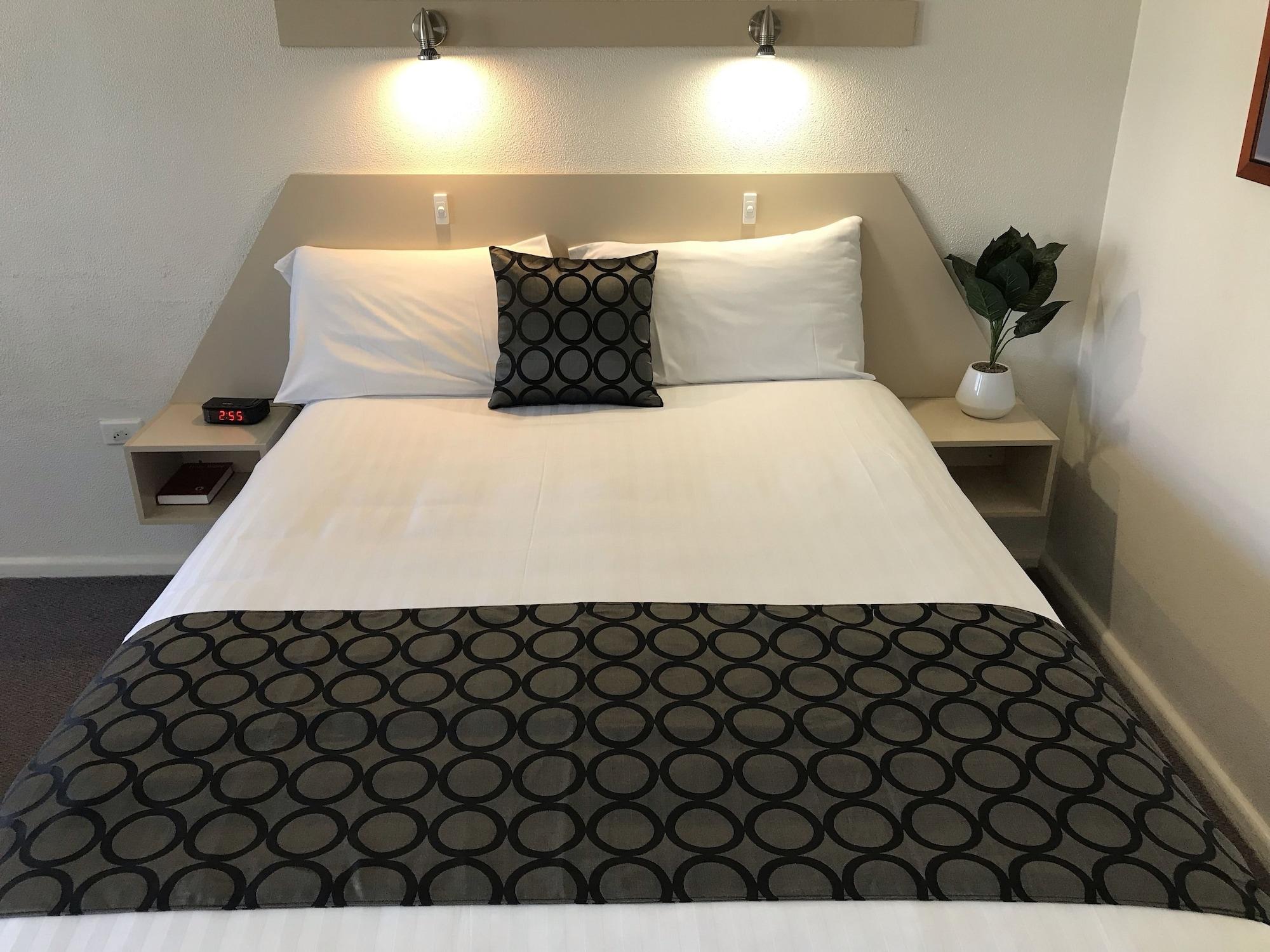 האיי Cobb Inlander Motel מראה חיצוני תמונה