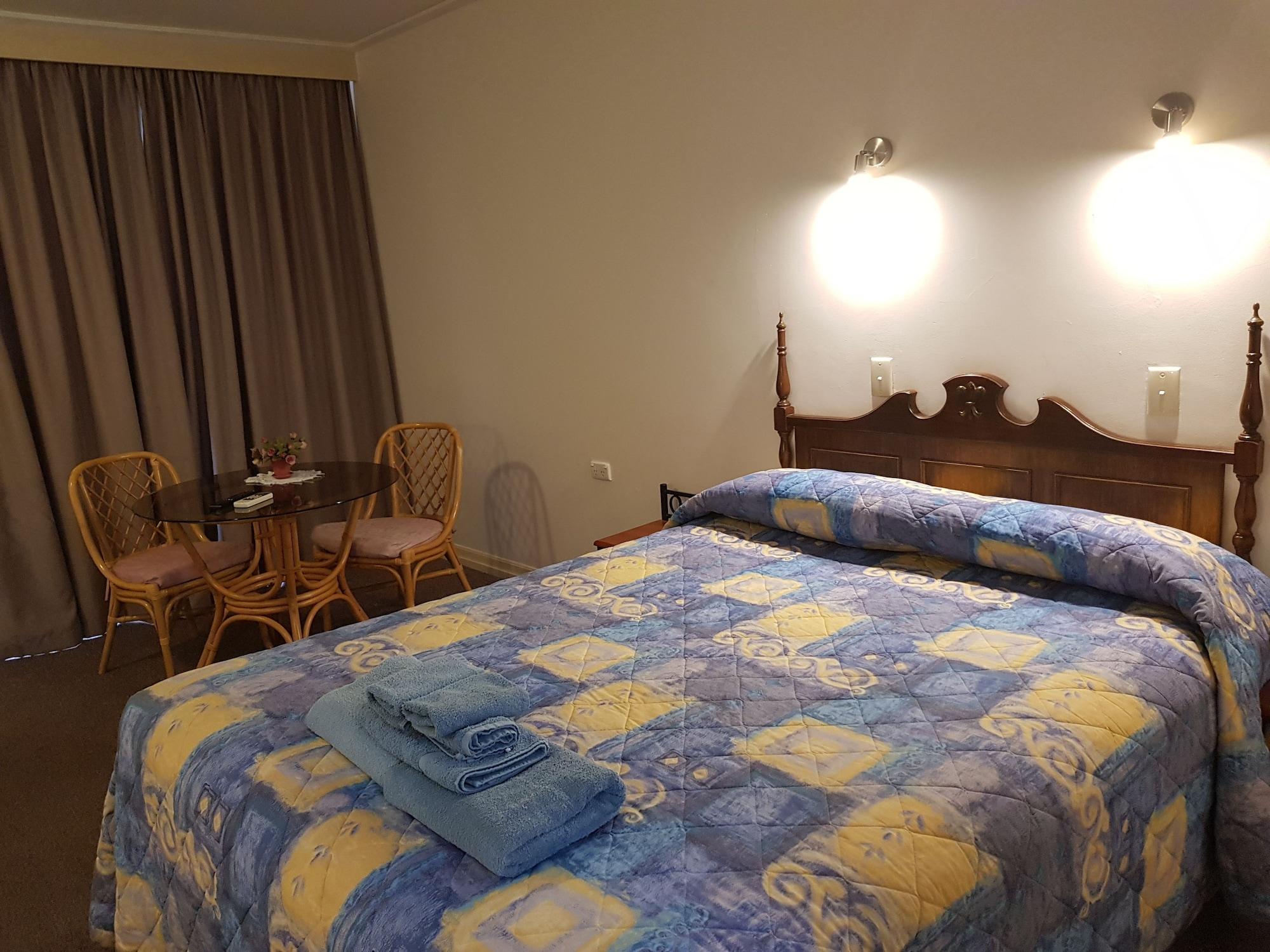 האיי Cobb Inlander Motel מראה חיצוני תמונה