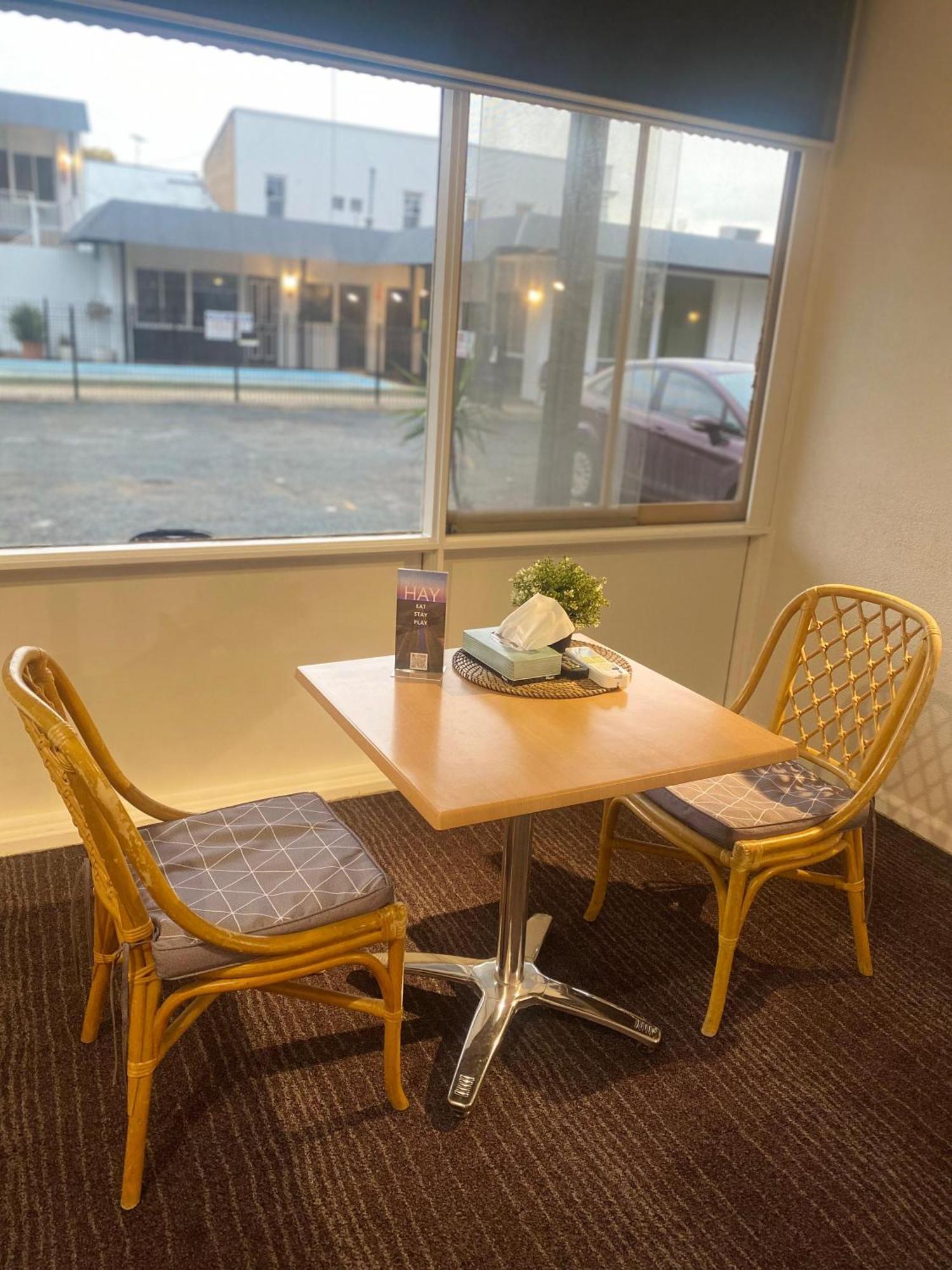 האיי Cobb Inlander Motel מראה חיצוני תמונה